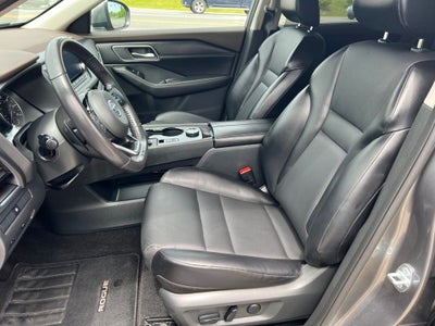 2022 Nissan Rogue SV Premium