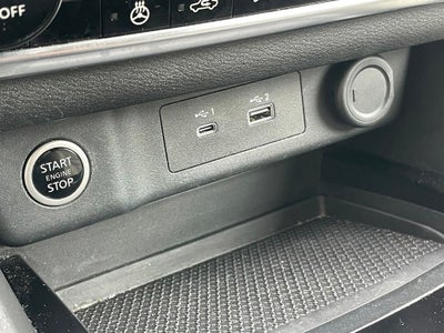 2023 Nissan Rogue SV premium