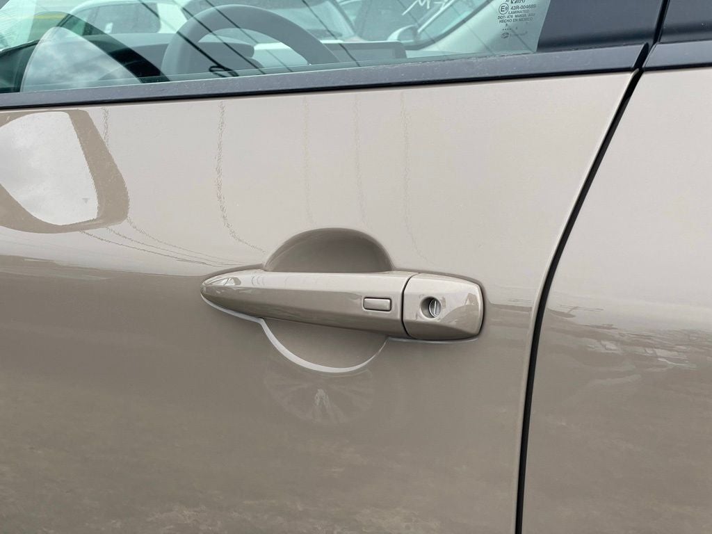 2024 Nissan Rogue SV Cloth Seating