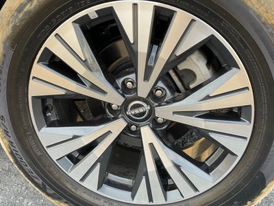 2023 Nissan Rogue SV Cloth Seating