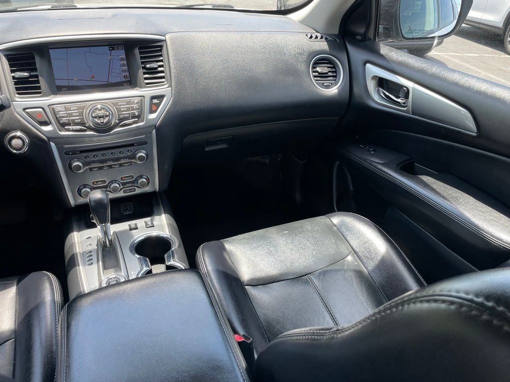2019 Nissan Pathfinder SL