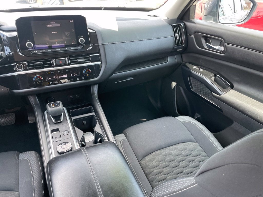 2022 Nissan Pathfinder S