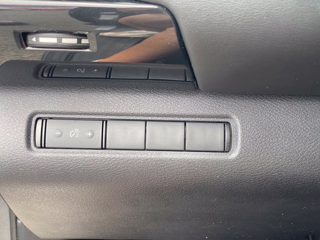2022 Nissan Pathfinder S