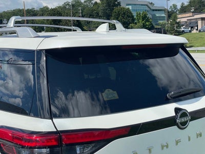 2024 Nissan Pathfinder SL premium