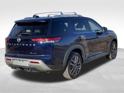 2023 Nissan Pathfinder SL Premium