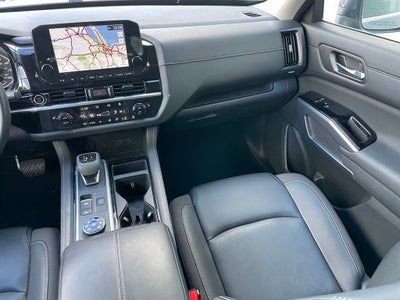 2023 Nissan Pathfinder SL PREMIUM