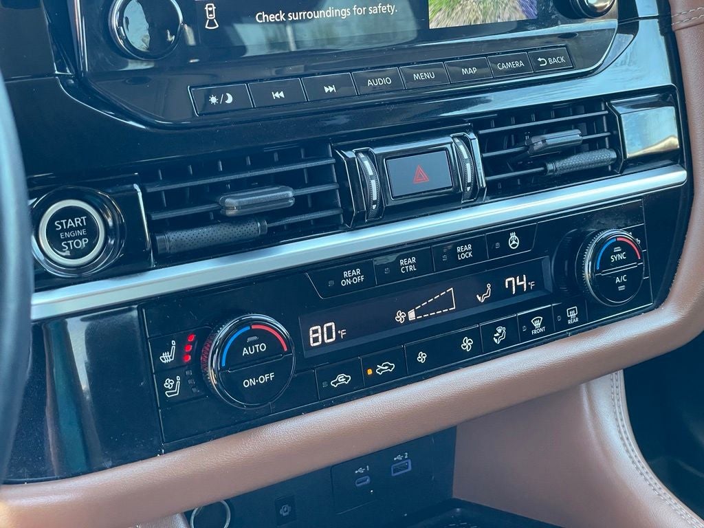 2023 Nissan Pathfinder Platinum