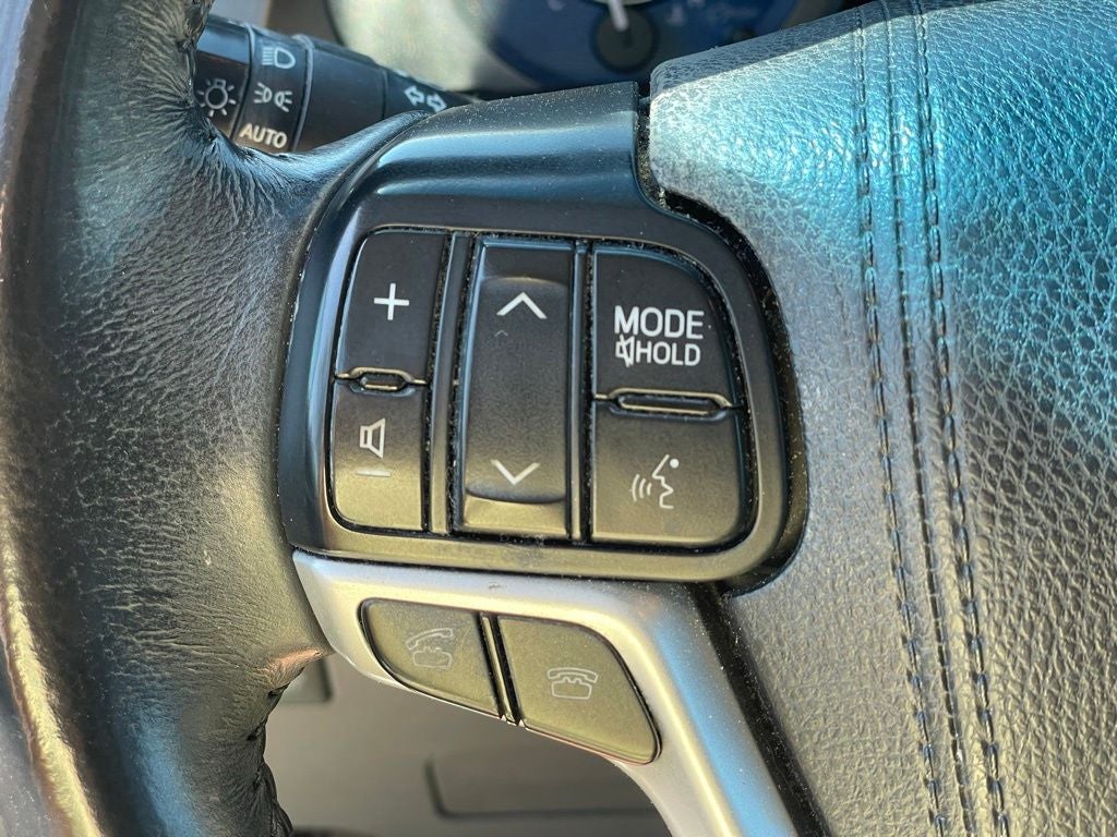 2016 Toyota Sienna XLE Premium 7 Passenger