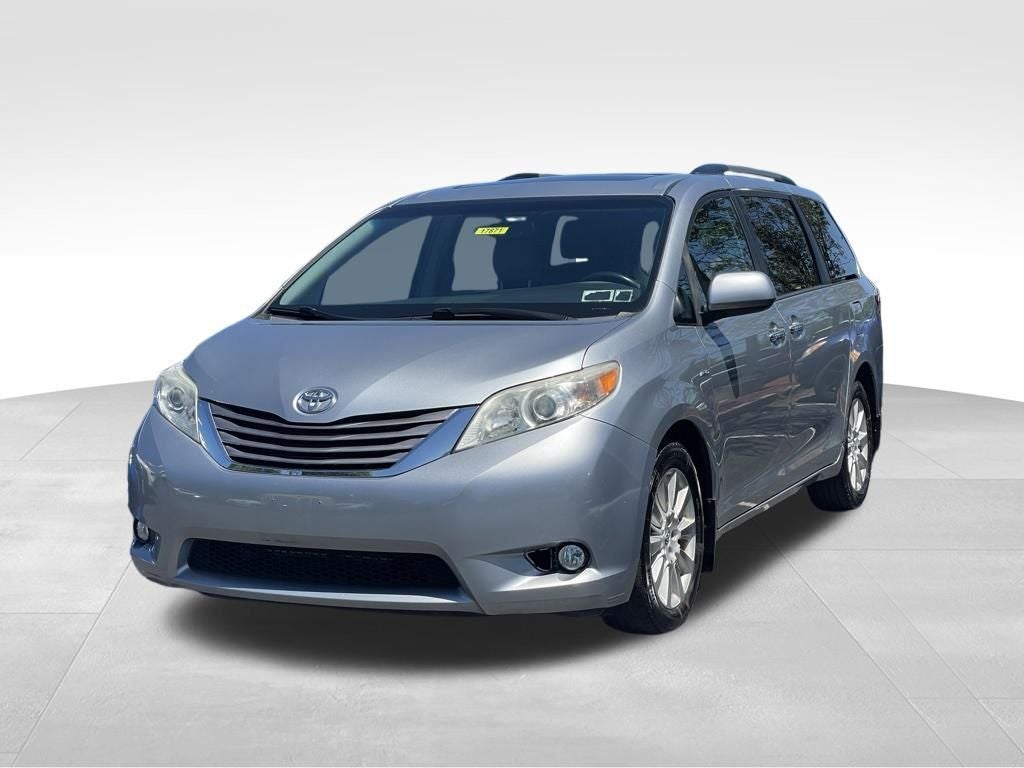 2016 Toyota Sienna XLE Premium 7 Passenger