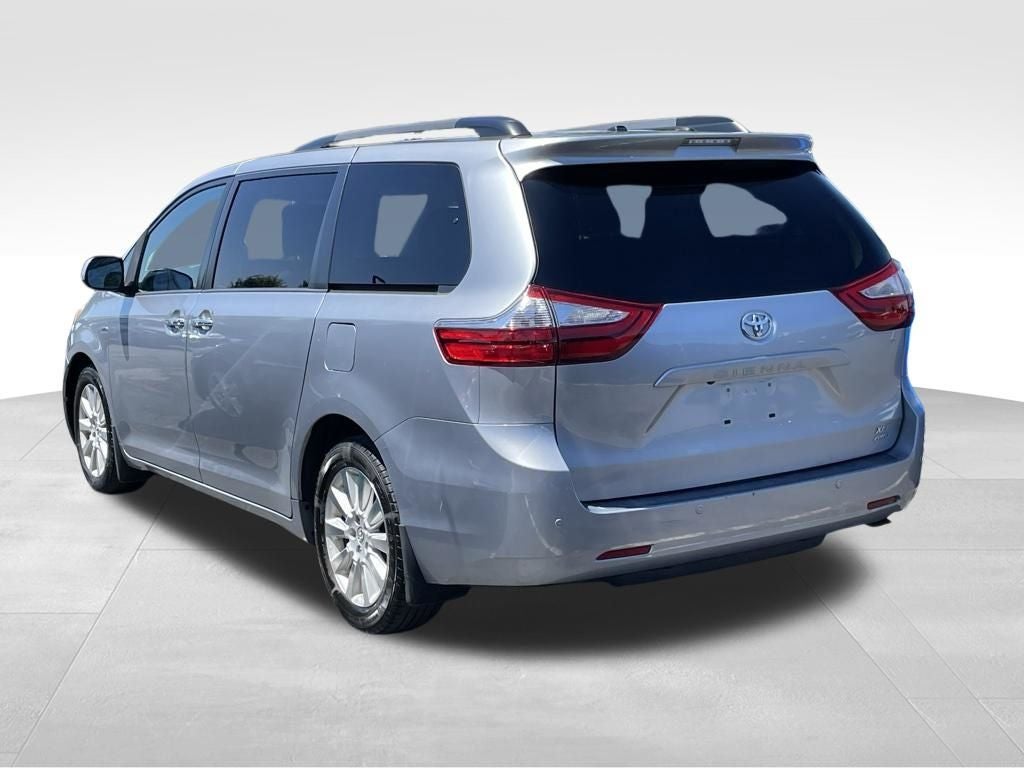 2016 Toyota Sienna XLE Premium 7 Passenger