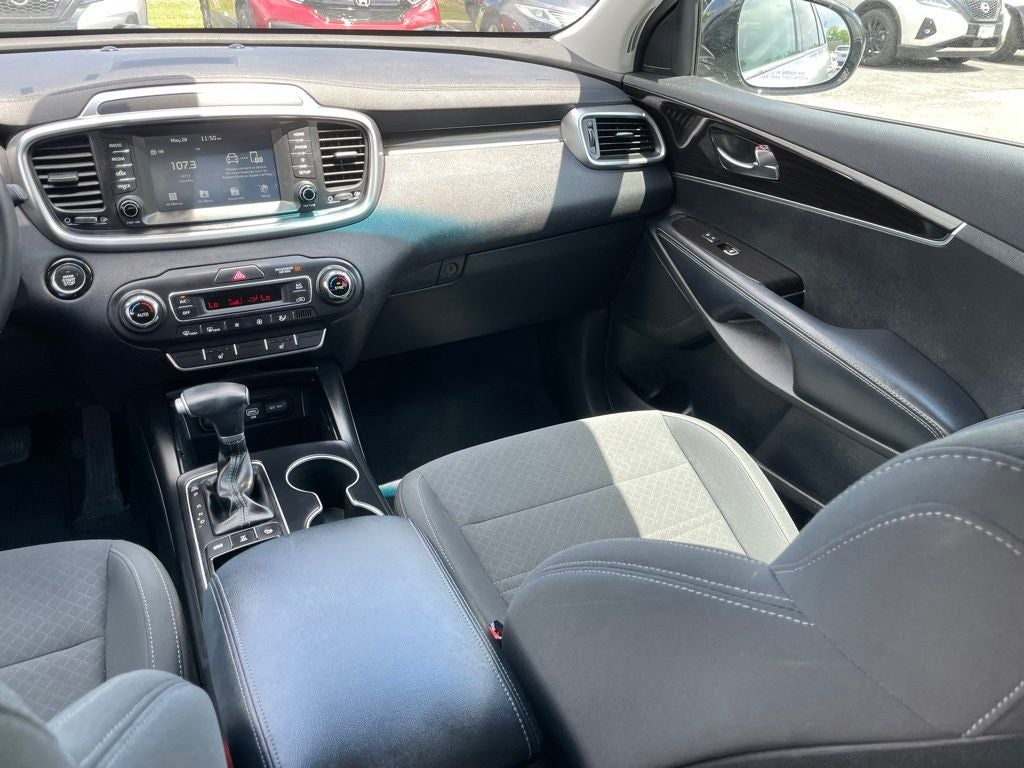 2020 Kia Sorento S