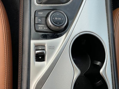 2023 INFINITI Q50 LUXE