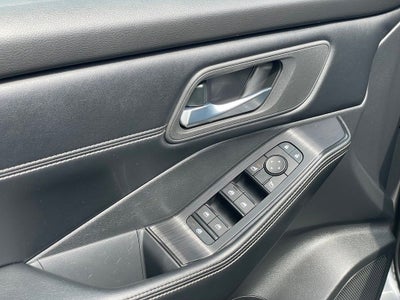 2024 Nissan Rogue SV PREMIUM
