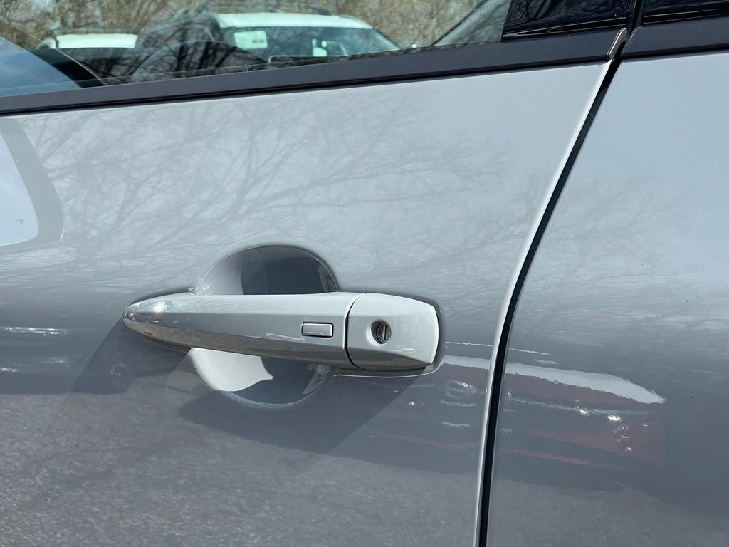 2023 Nissan Rogue SV Premium Midnight