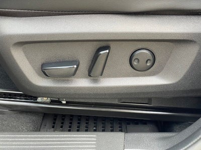 2025 Nissan Rogue SV Premium