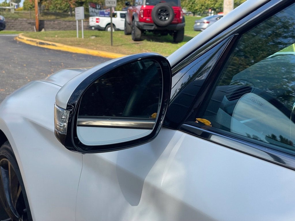 2023 Genesis G70 3.3T