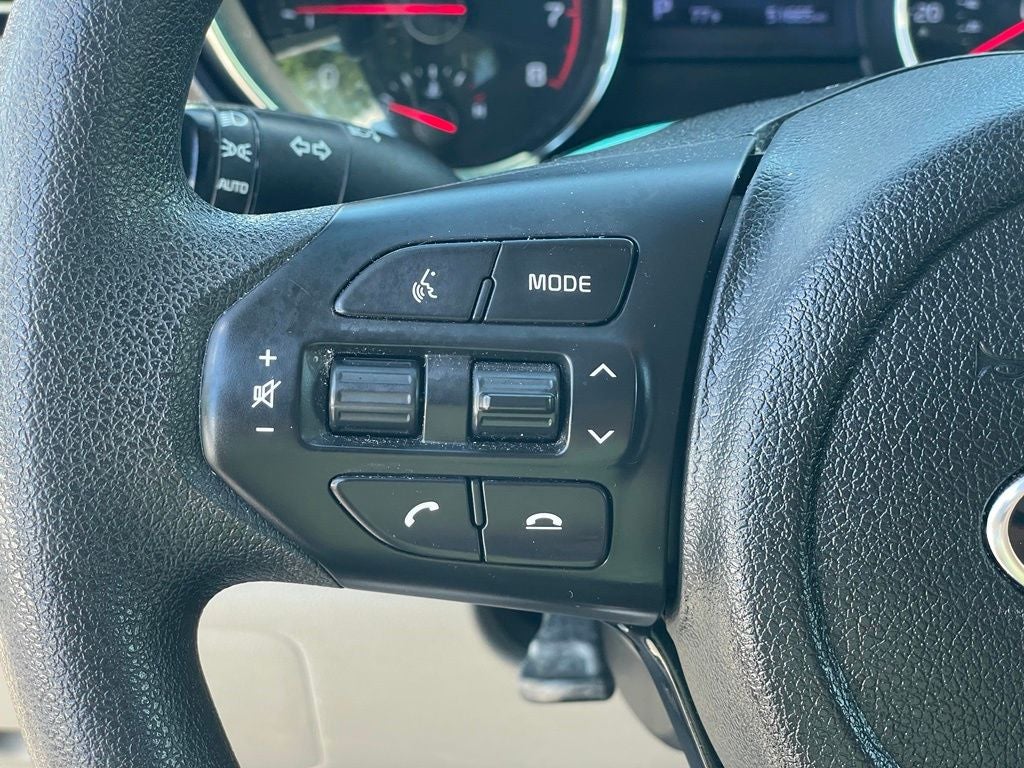 2020 Kia Sedona LX