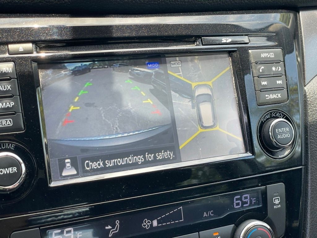 2015 Nissan Rogue SV