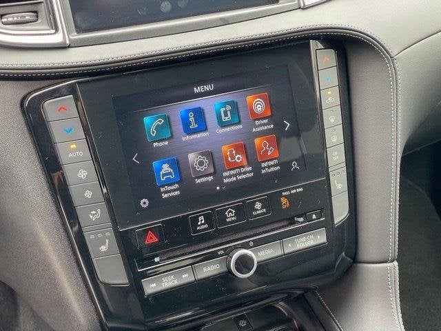2023 INFINITI QX50 LUXE AWD
