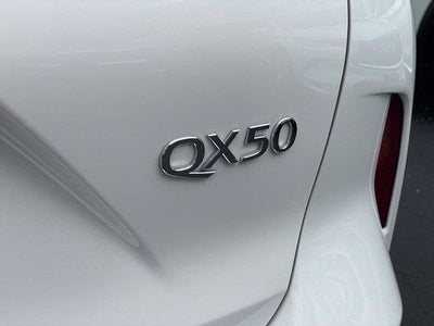 2023 INFINITI QX50 LUXE AWD