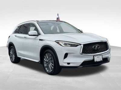 2023 INFINITI QX50 LUXE AWD