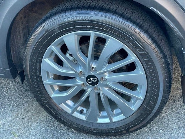 2023 INFINITI QX50 LUXE AWD