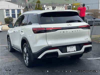 2023 INFINITI QX60 LUXE AWD