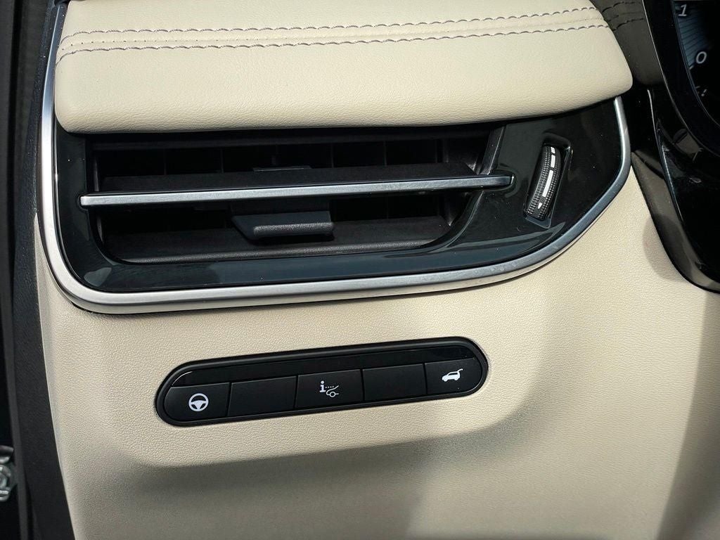 2023 INFINITI QX60 LUXE AWD