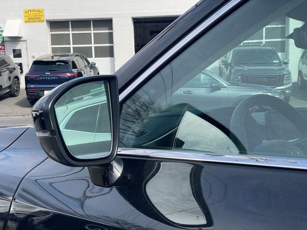 2023 INFINITI QX60 LUXE AWD