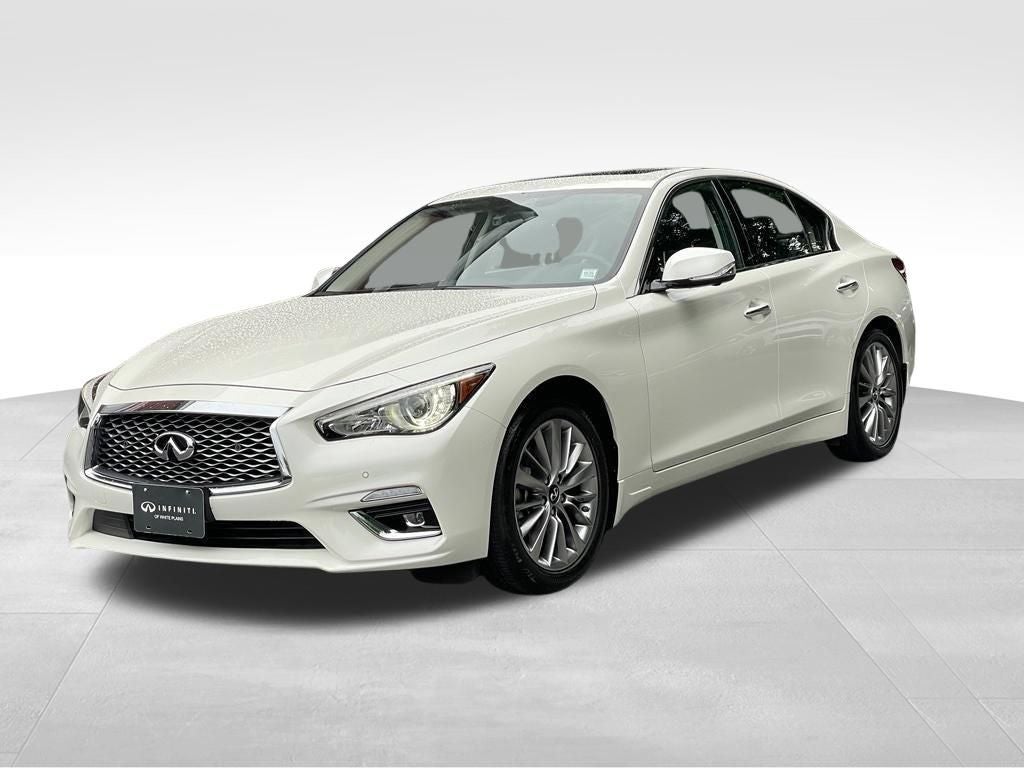 2022 INFINITI Q50 LUXE AWD