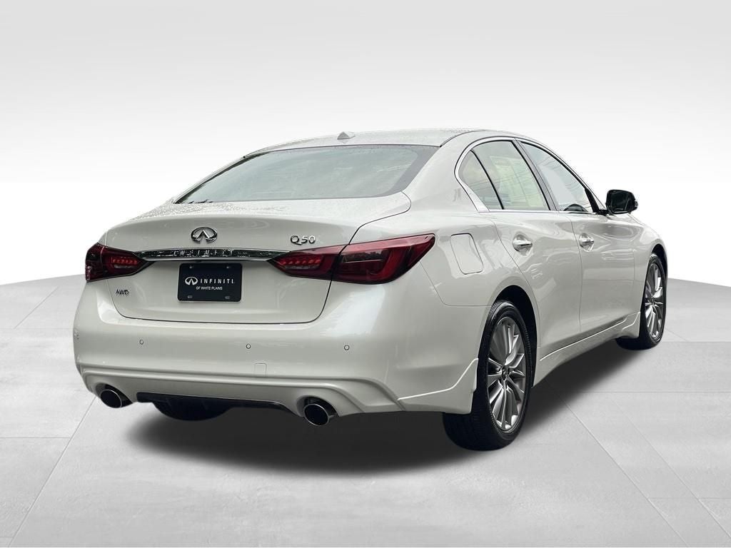 2022 INFINITI Q50 LUXE AWD