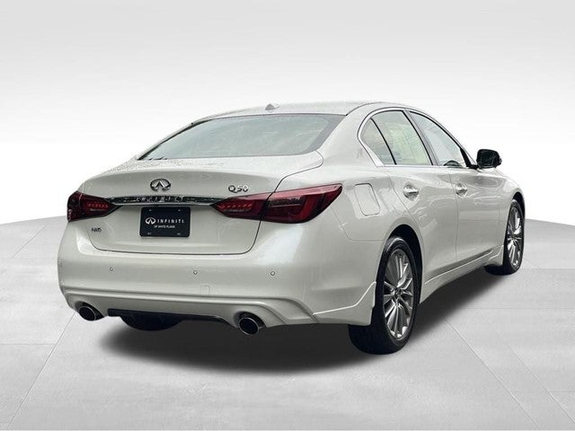 2022 INFINITI Q50 LUXE AWD