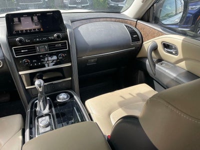 2023 INFINITI QX80 Premium Select
