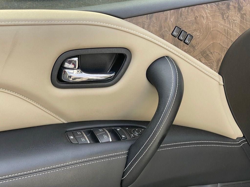 2023 INFINITI QX80 Premium Select