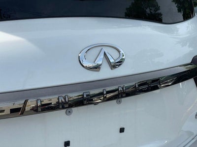 2023 INFINITI QX80 Premium Select