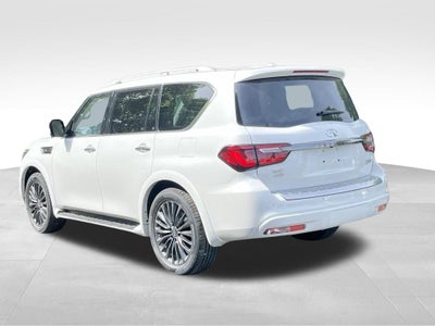 2023 INFINITI QX80 Premium Select